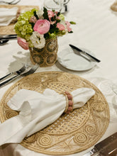 Load image into Gallery viewer, Iraca Woven Vase