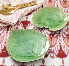 Load image into Gallery viewer, Glazed Leaf Plates S/2