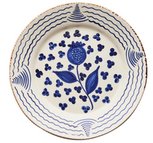 Load image into Gallery viewer, Casa Nuno Blue & White Dinner Plates