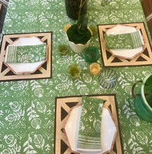 Load image into Gallery viewer, Cocoa Trellis Raffia Placemats
